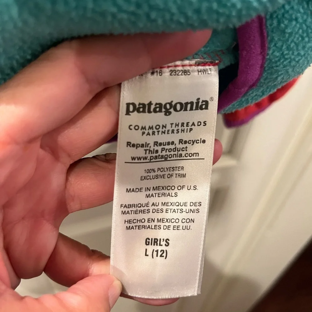 Patagonia Synchilla Girls Size 12 - Picture 5 of 9